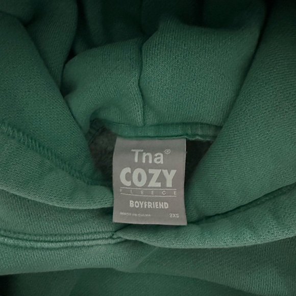Aritzia TNA cozy fleece boyfriend hoodie 2XS in green - Picture 4 of 4